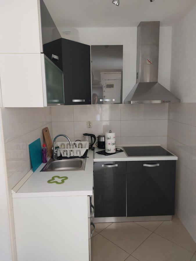 Studio Apartment Klaric Vis Exterior foto