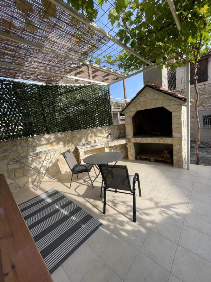 Studio Apartment Klaric Vis Exterior foto